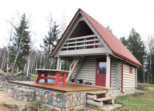 Gatava guļbūves pirts Tūjā